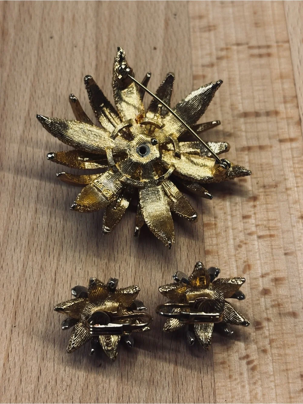 Vintage 1930’s Blue & Green Flower Brooch and Earring Set